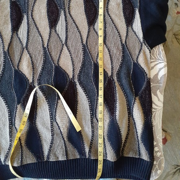 Protege Collection Vintage Men's Sweater - Picture 12 of 13